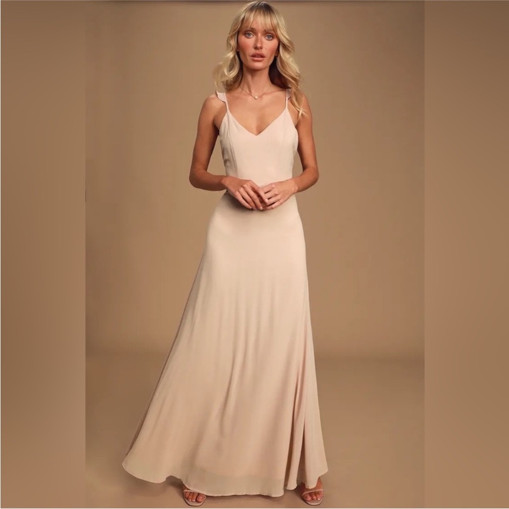 NWT Lulu’s Dusty Pink Dress